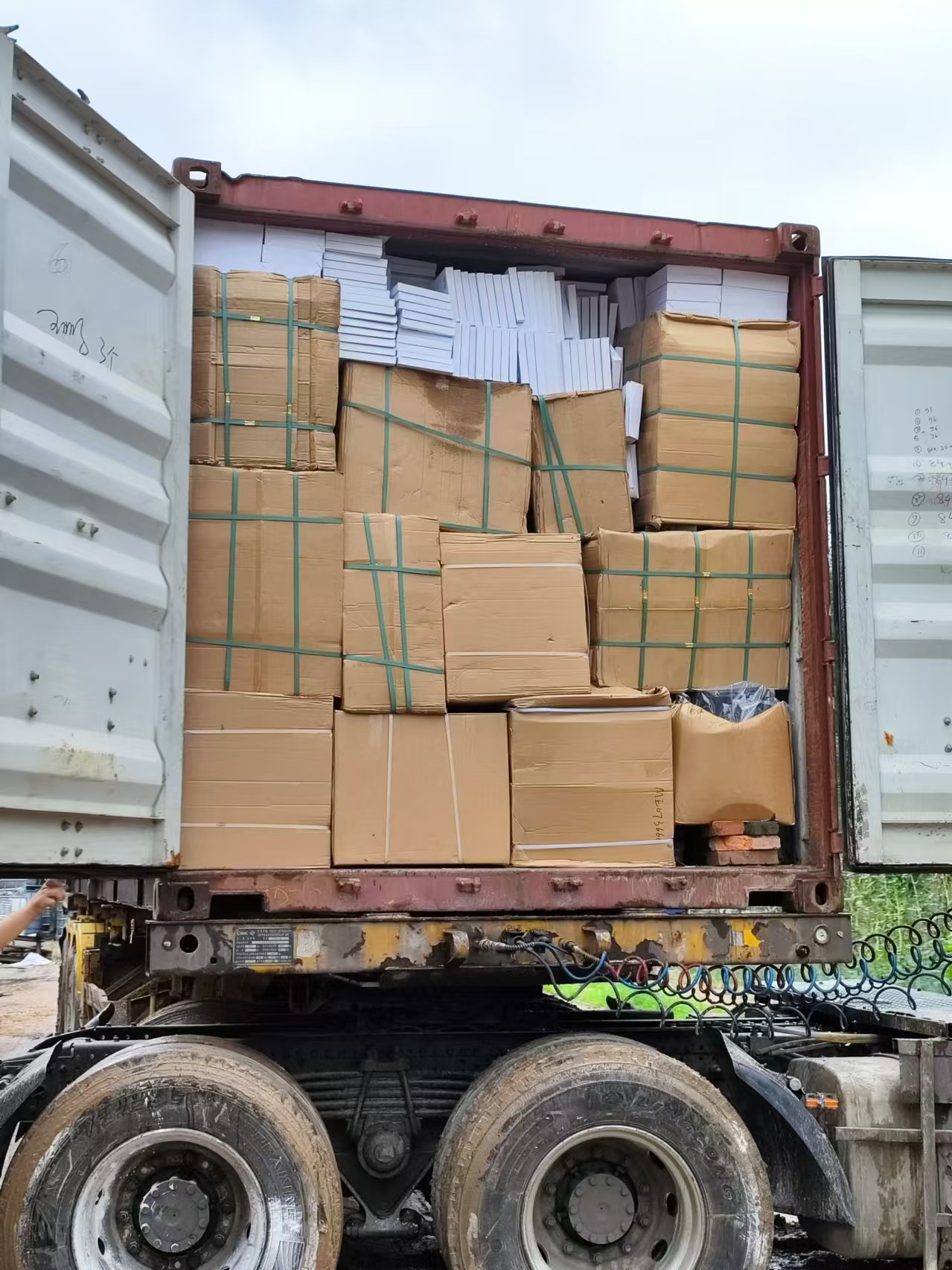 濾芯材料結構設計優(yōu)化技術創(chuàng)新路徑解析